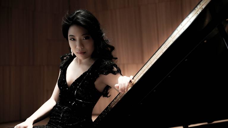 Joyce Yang, Pianist