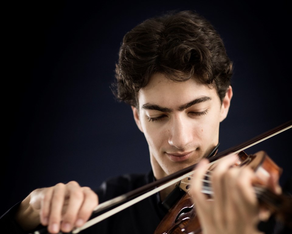 Stephen Waarts, violin