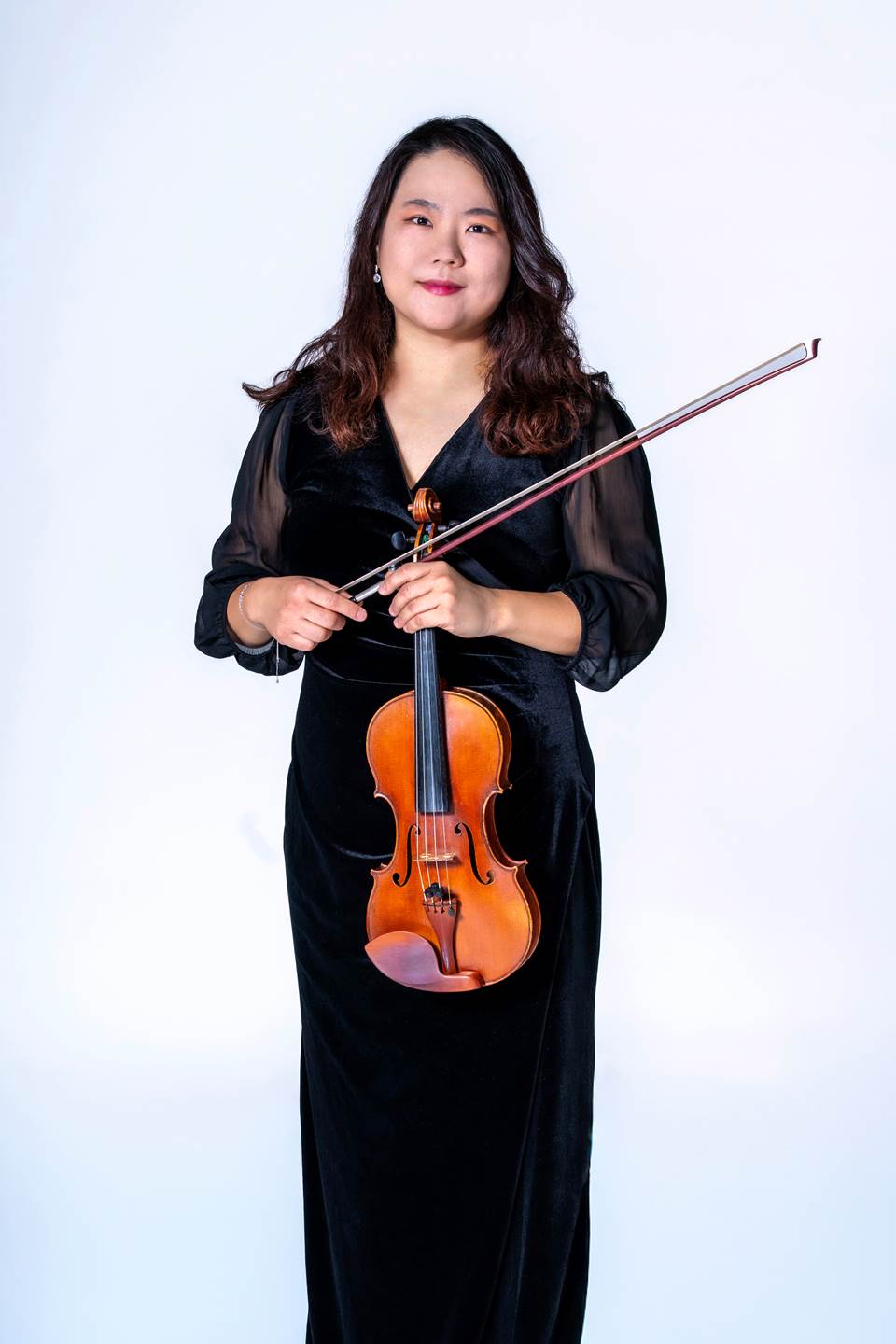 Ahra Cho, Associate Concertmaster
